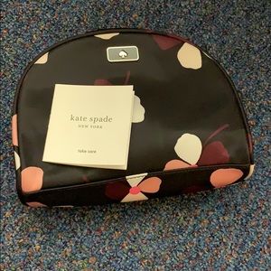Makeup travel bag. Perfect for your purse